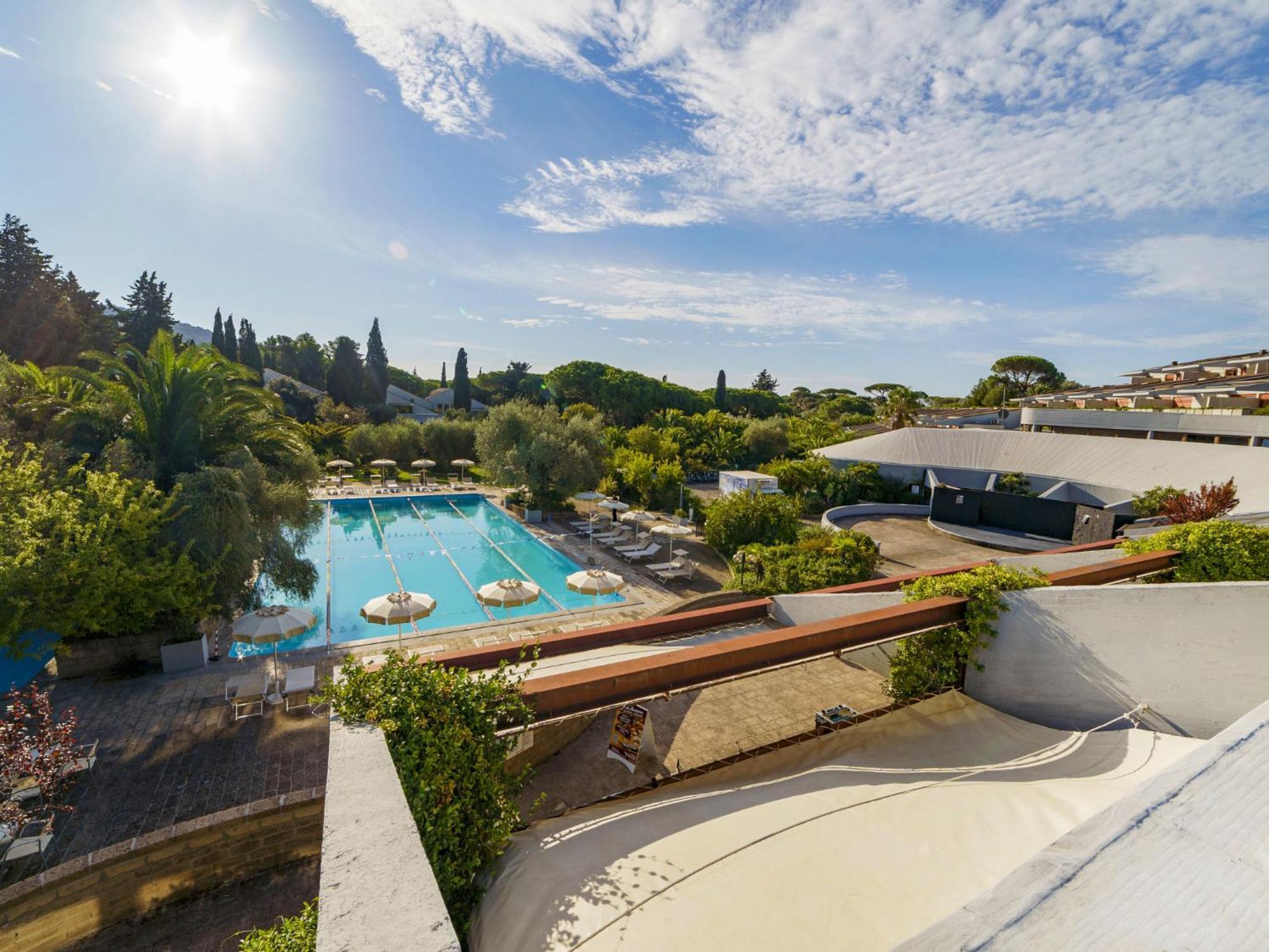 Holiday Home Twoo-Room Comfort By Interhome Castiglione della Pescaia Exterior photo